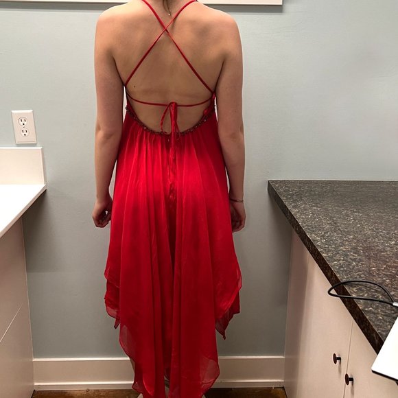 Beautiful Silk BCBG Handkerchief Red Dress - Sz 8 - Picture 1 of 7